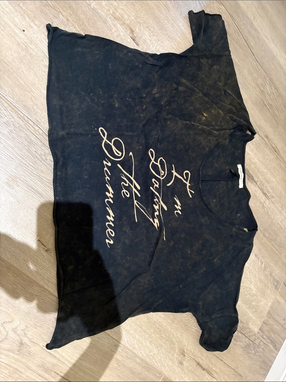 Crop Top Tee with Script Graphic - Black/Cream